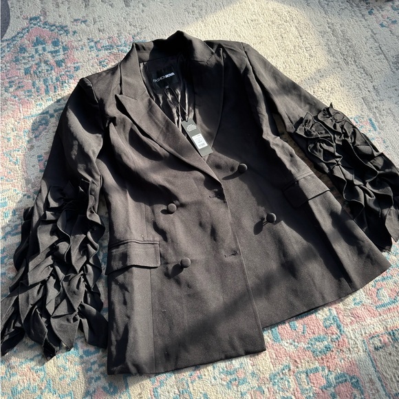 NEW Women’s Fashion Nova Blazers - Picture 8 of 11